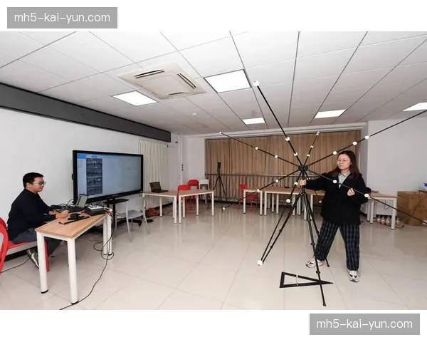 生物统计学数据流无缝嵌入，转播画面实时解析运动员肌肉疲劳